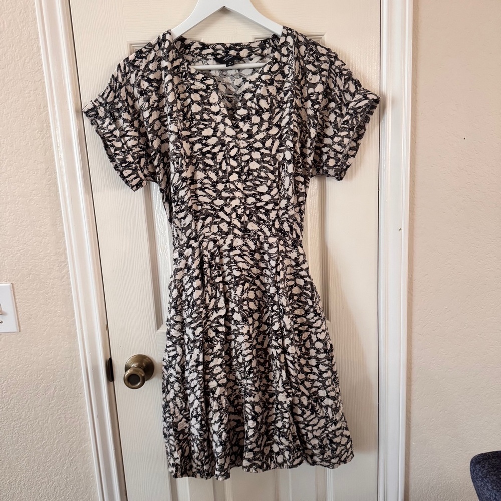 Simply Vera Vera Wang Black and Cream Printed Midi Dress